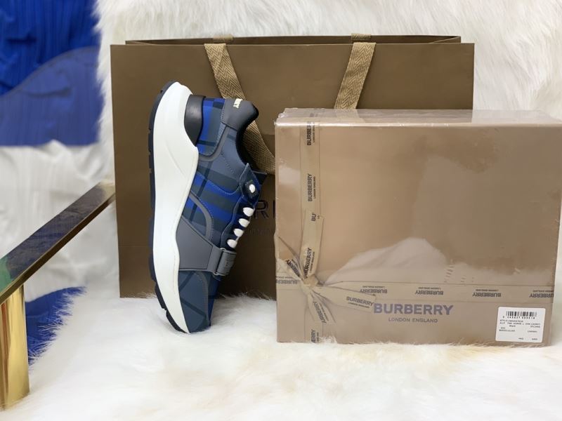 Burberry Low Shoes